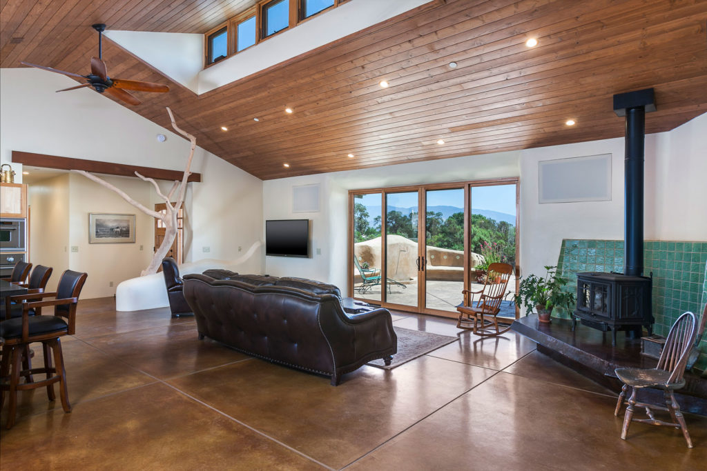 STRAW BALE CUSTOM HOME - SUSTAINABLE INDOOR COOLING - Santa Ynez, CA